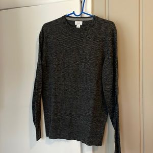 Dark grey Old Navy pullover crew neck sweater. Light weight